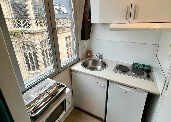 Au Coeur De Rouen, 4 Personnes, Calme & Elegant