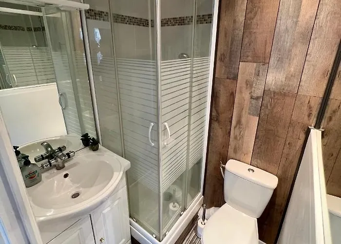 Au Coeur De Rouen, 4 Personnes, Calme & Elegant * Rouen